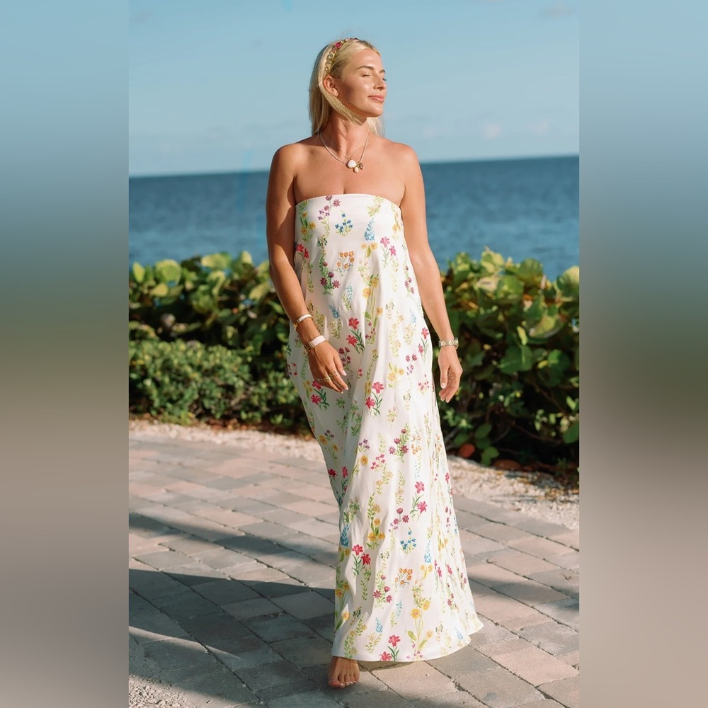 Show Me Your MuMu | Riley Maxi Dress Ethereal Sequins - Picture 5 of 11